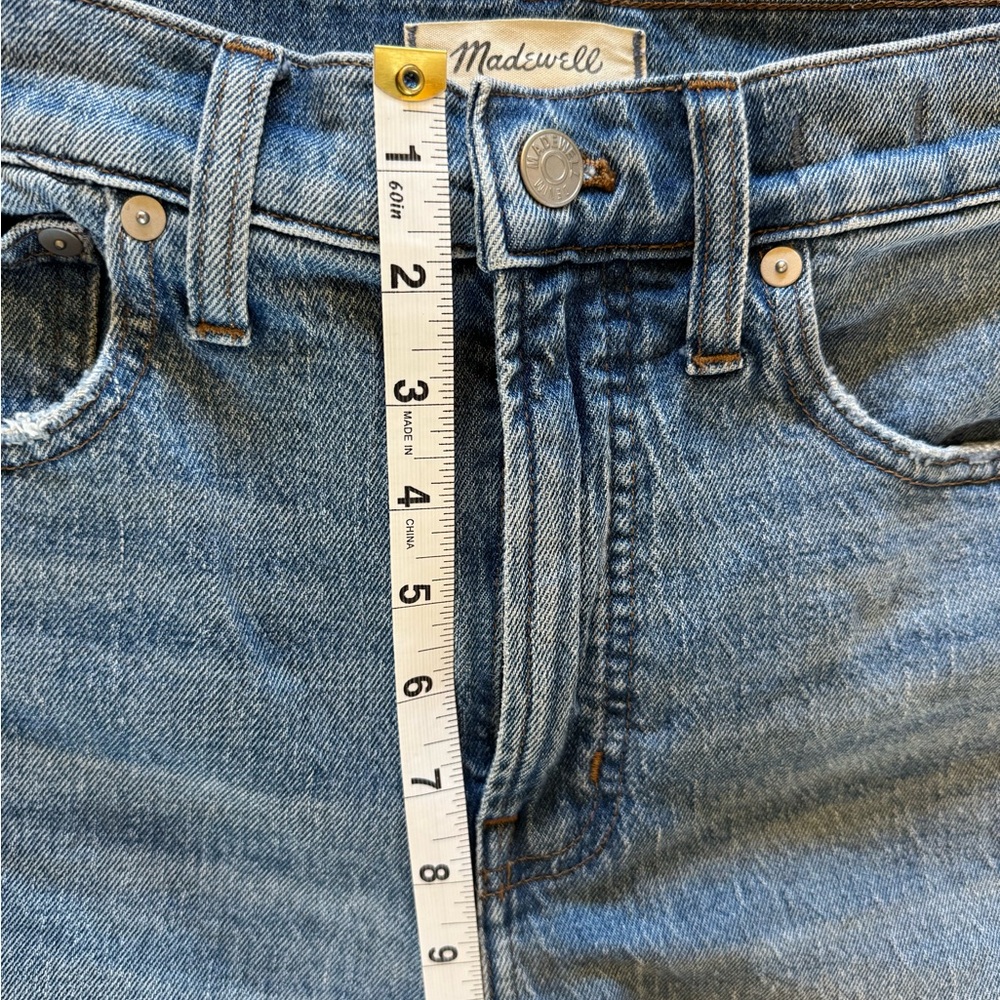 Madewell Women's Blue Cropped Distressed Jeans
